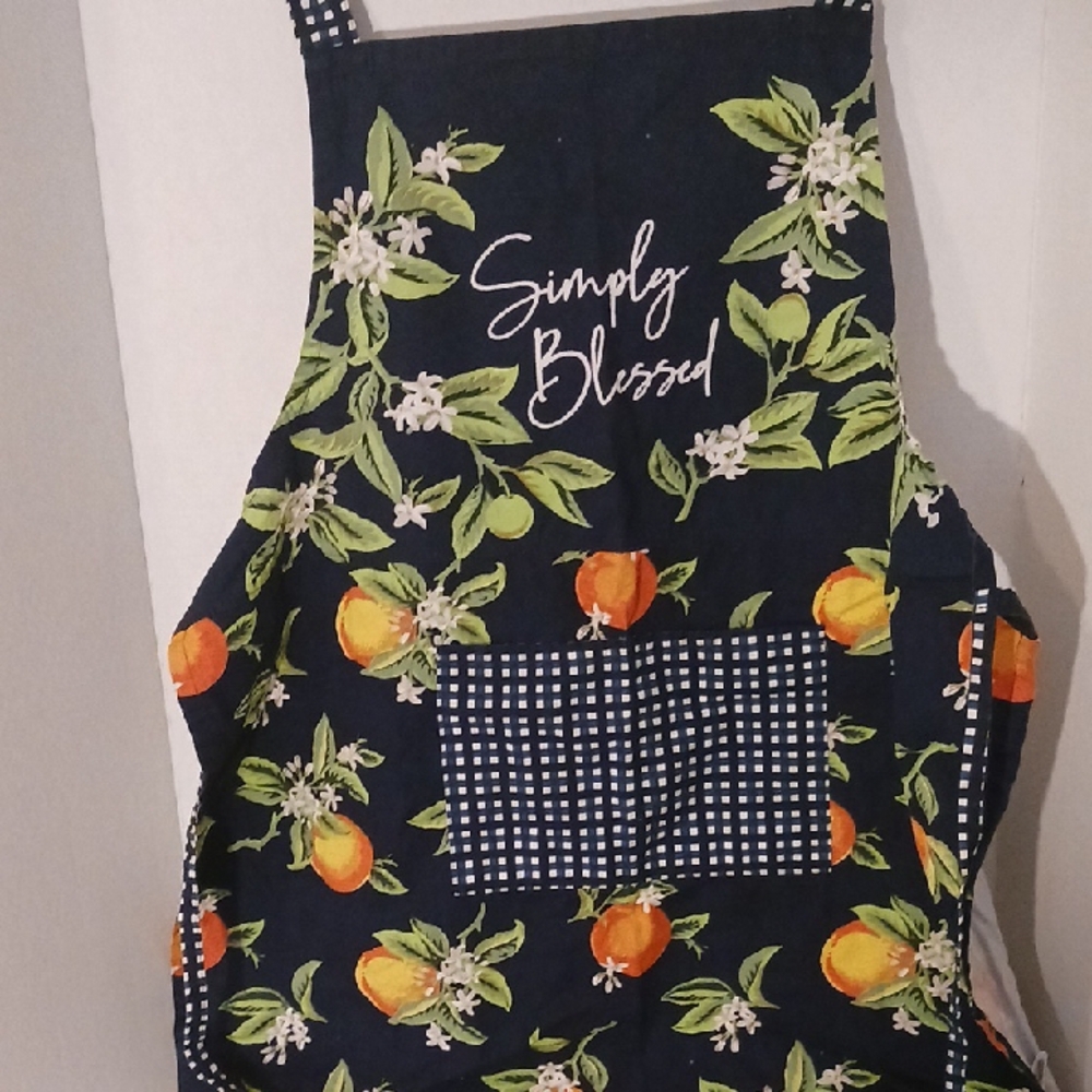 Tie-Back Apron Simply Blessed Gingham and Colorful Fruit OS